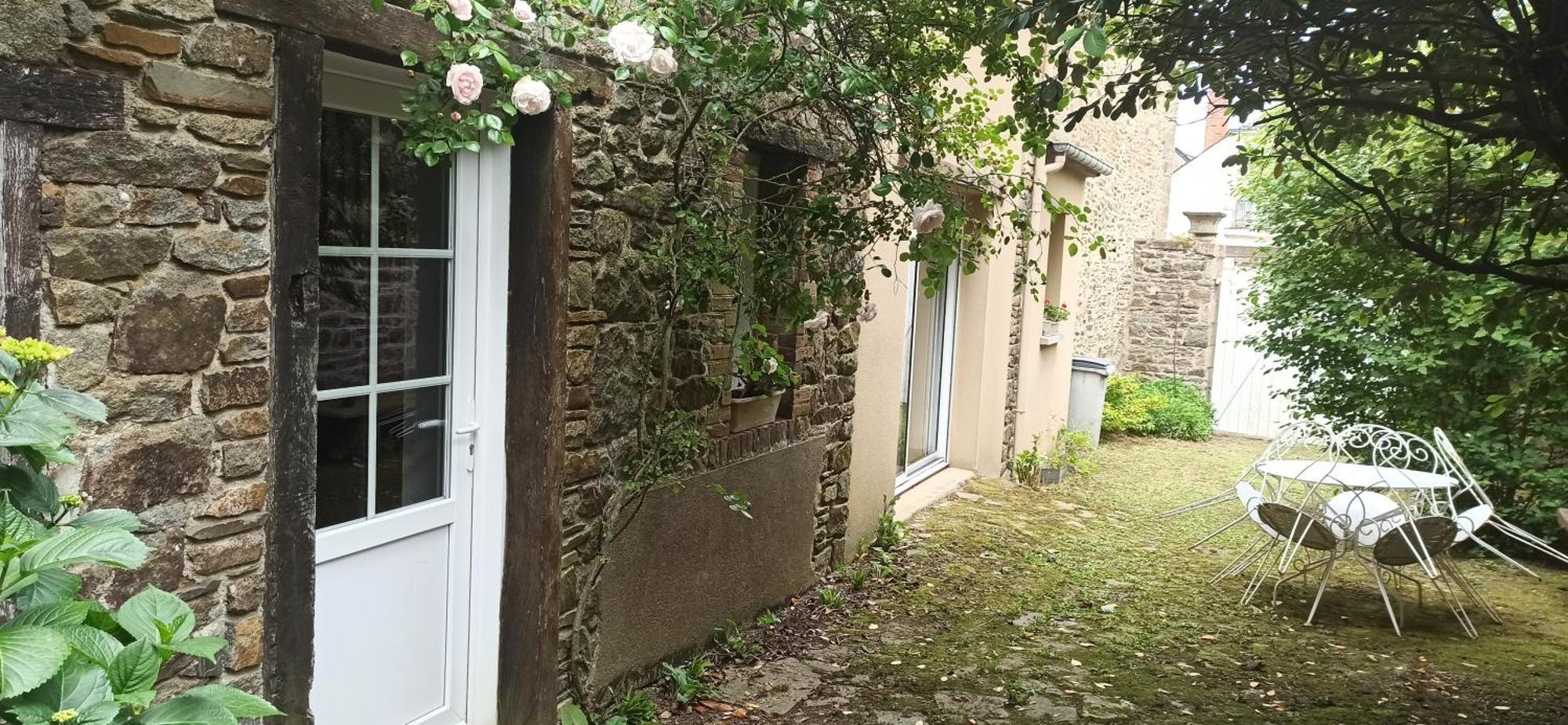 La Petite Maison D'Évran מראה חיצוני תמונה